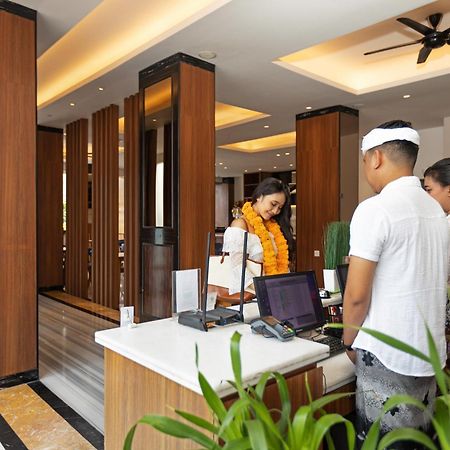 Boss Legian Hotel Powered By Archipelago Esterno foto