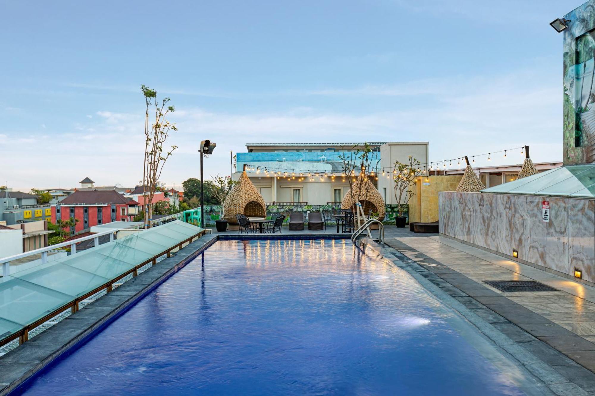 Boss Legian Hotel Powered By Archipelago Esterno foto