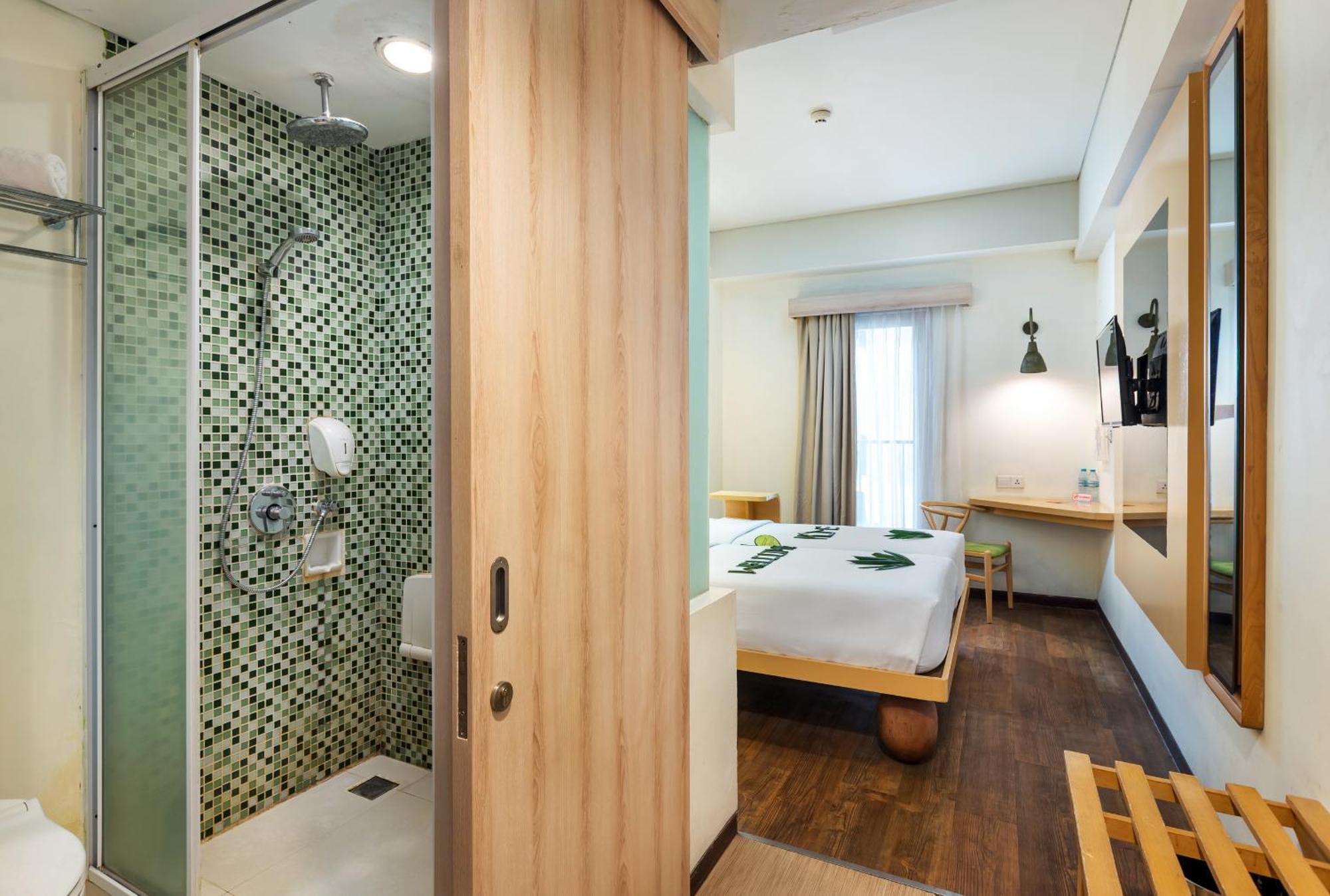 Boss Legian Hotel Powered By Archipelago Esterno foto
